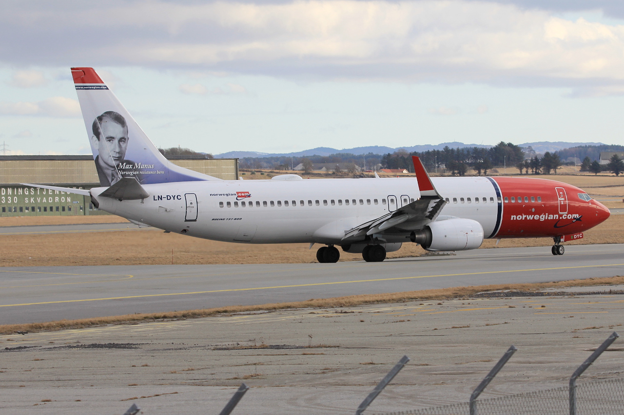 LN-DYC · Boeing 737-8JP(WL) · (SVG / ENZV)