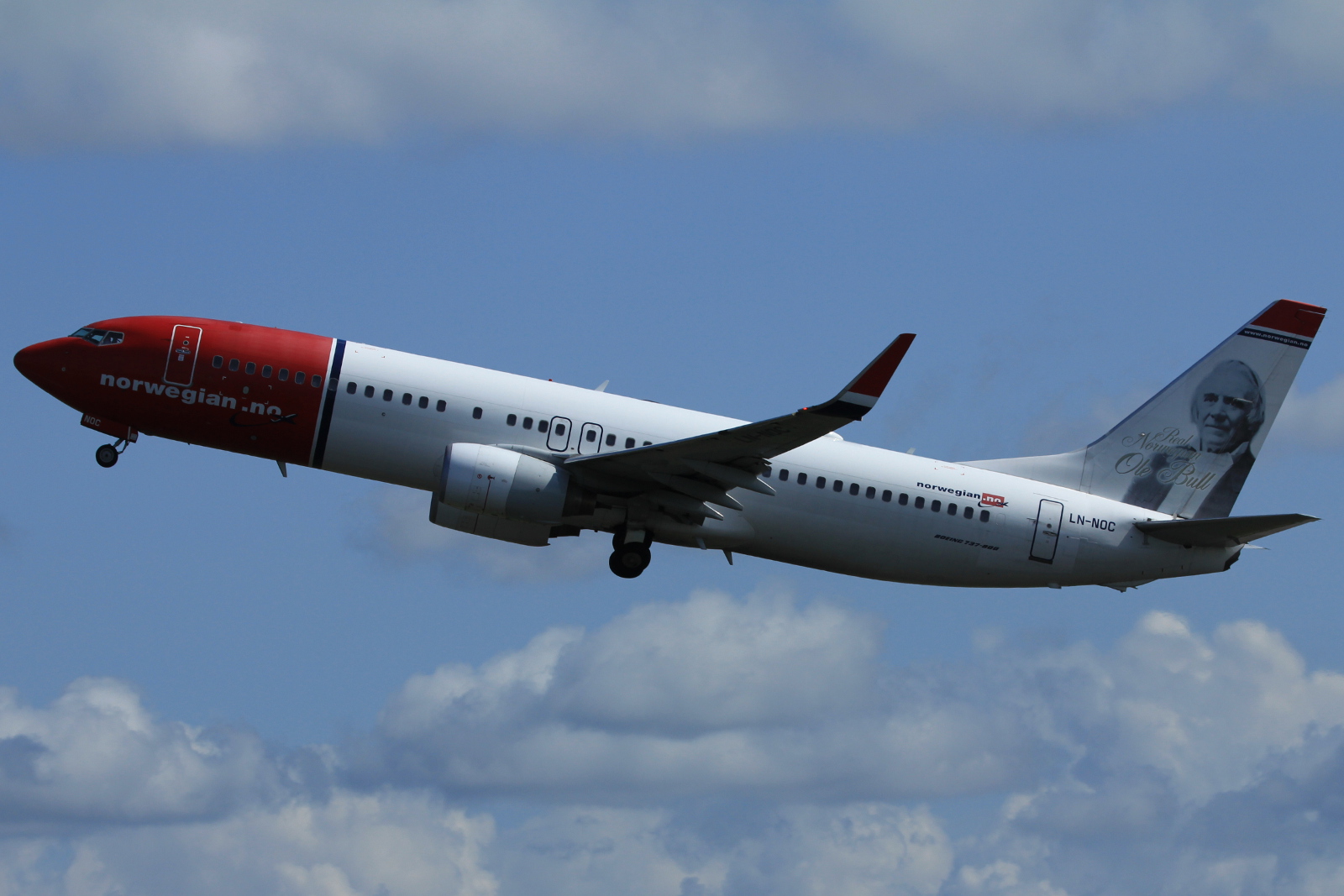 LN-NOC · Boeing 737-81Q(WL) · (SVG / ENZV)