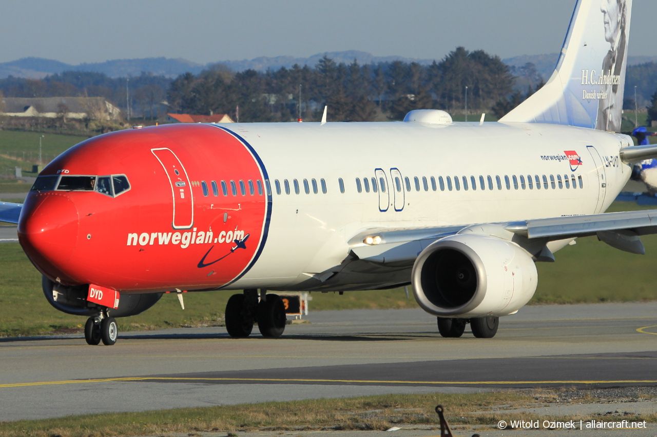 LN-DYD · Boeing 737-8JP(WL) · (SVG / ENZV)