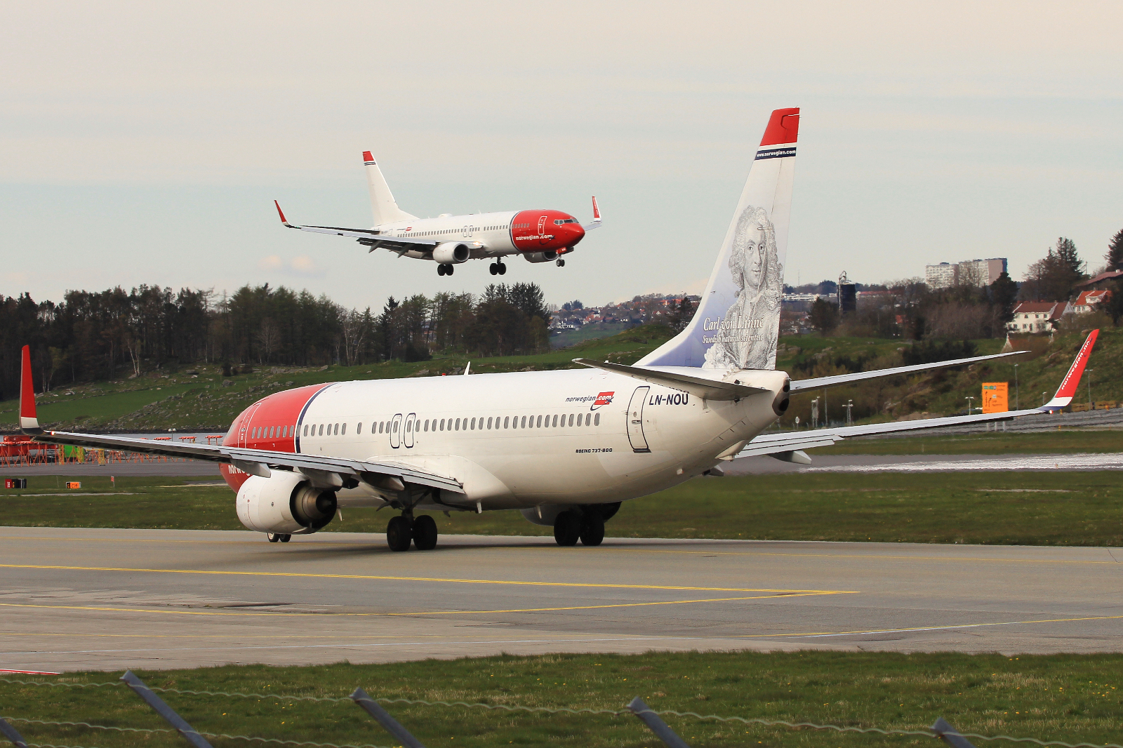 LN-NOU · Boeing 737-8FZ · (SVG / ENZV)