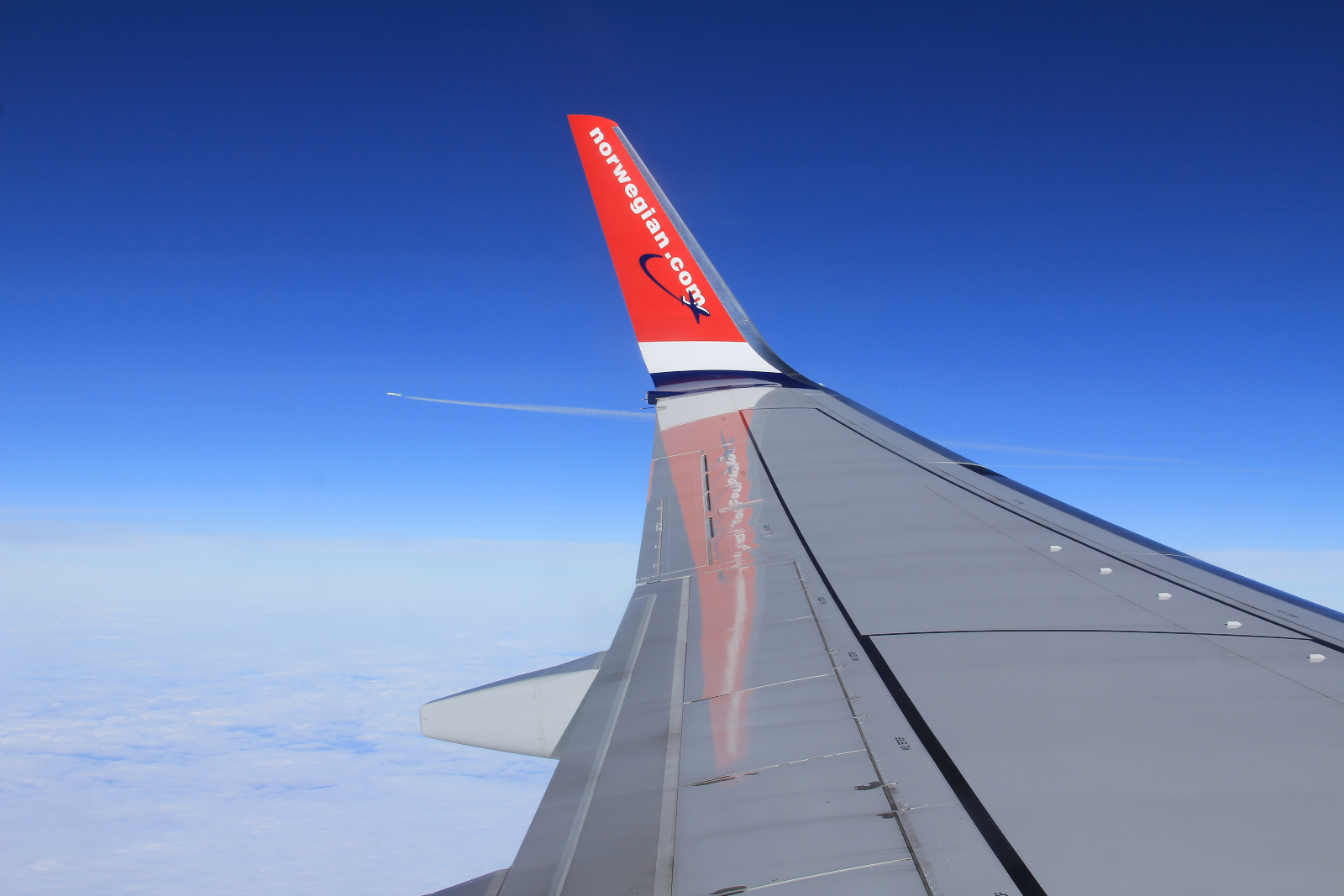 LN-NOY · Boeing 737-8JP(WL) · -