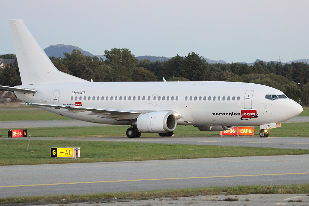 LN-KKO · Boeing 737-3Y0 · (SVG / ENZV)