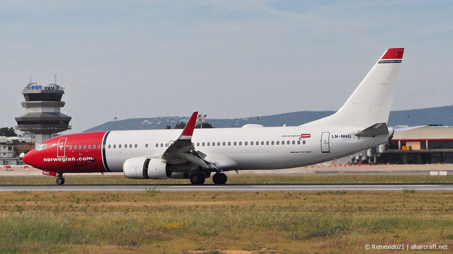 LN-NGH · Boeing 737-8JP(WL) · (FAO / LPFR)