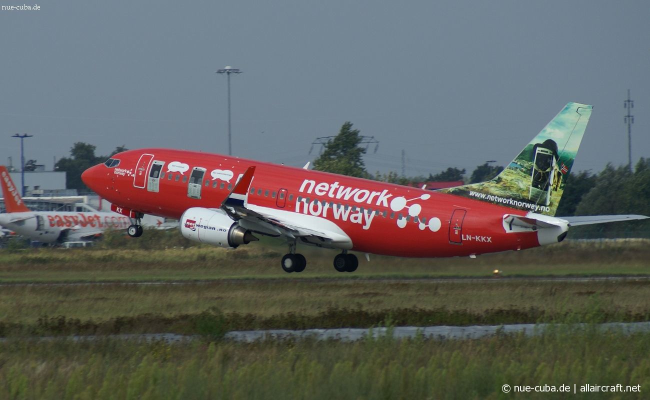 LN-KKX · Boeing 737-33S(WL) · (SXF / EDDB)