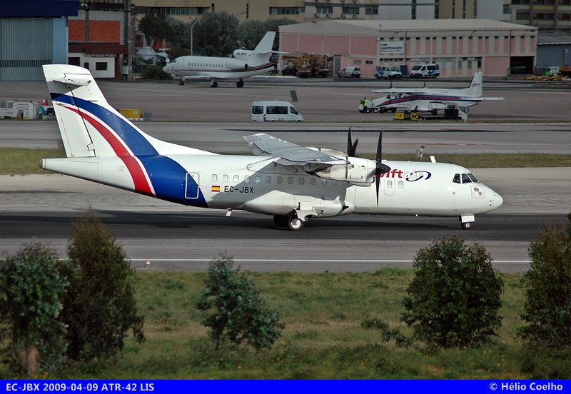 EC-JBX · ATR-42-300 · (LIS / LPPT)