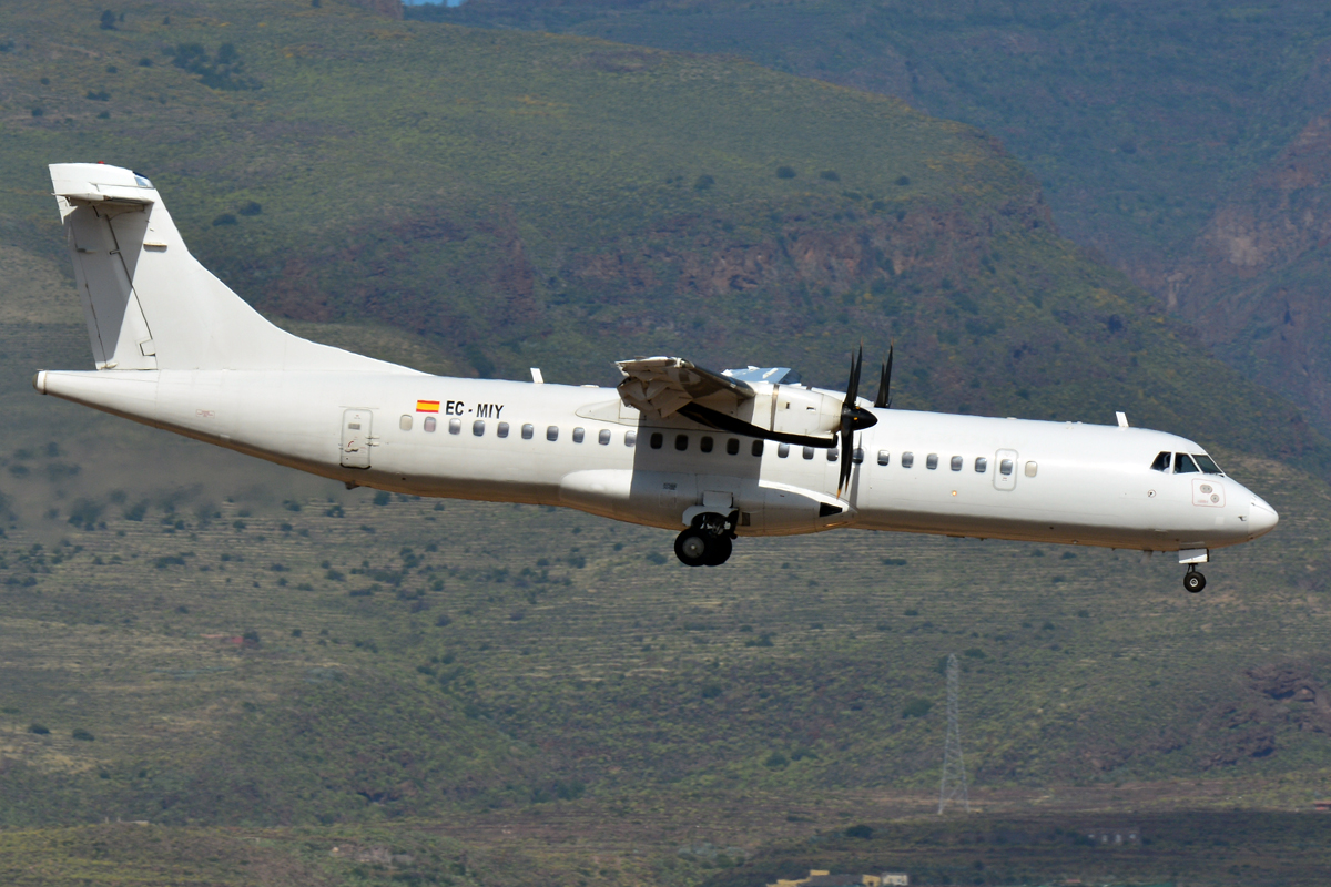 EC-MIY · ATR-72-500 · (LPA / GCLP)