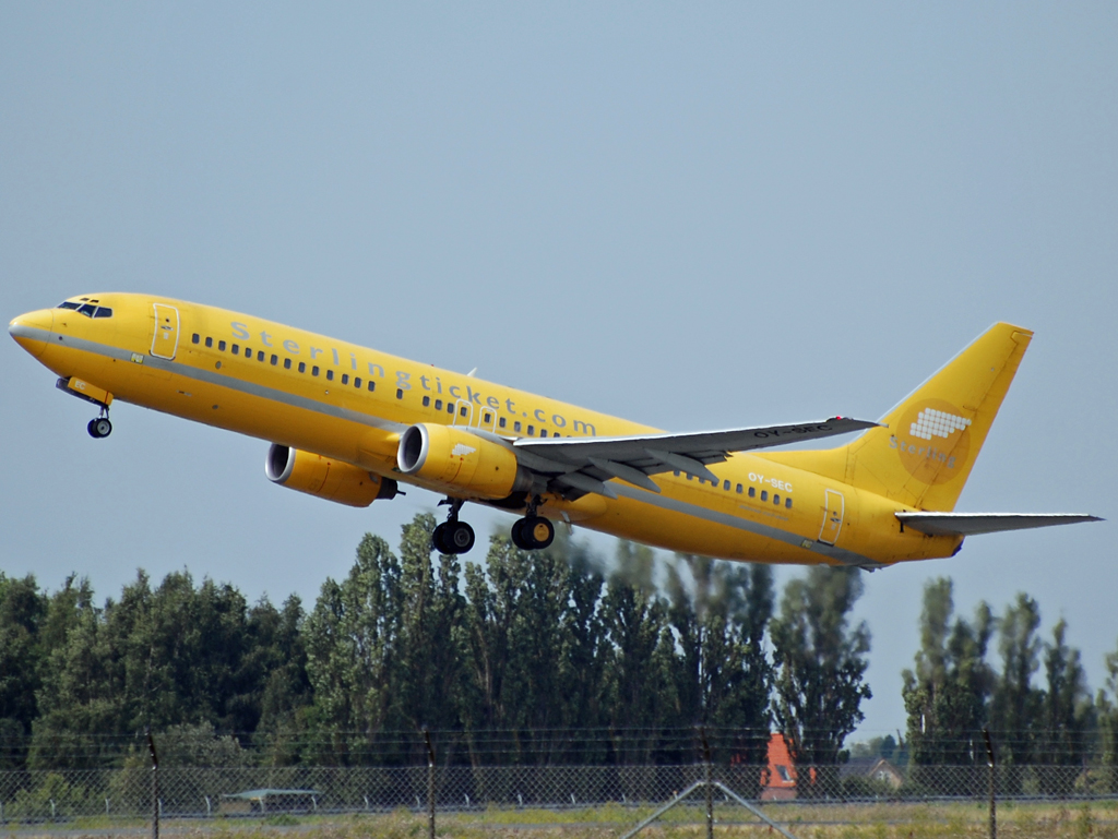 OY-SEC · Boeing 737-8Q8 · (CPH / EKCH)