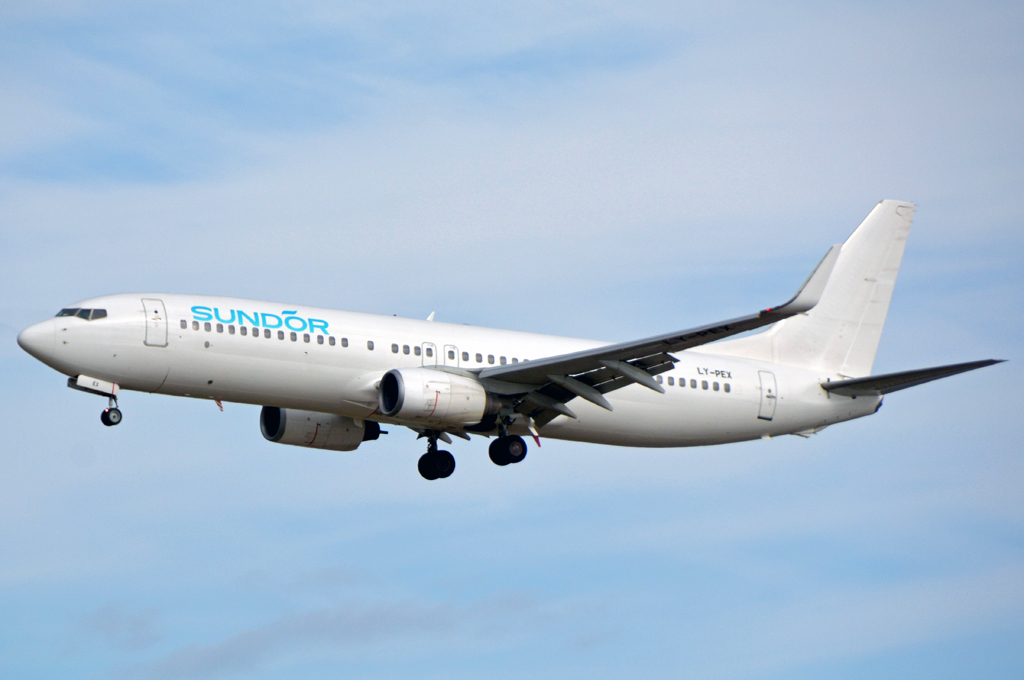 LY-PEX · Boeing 737-8HX(WL) · CPH / EKCH