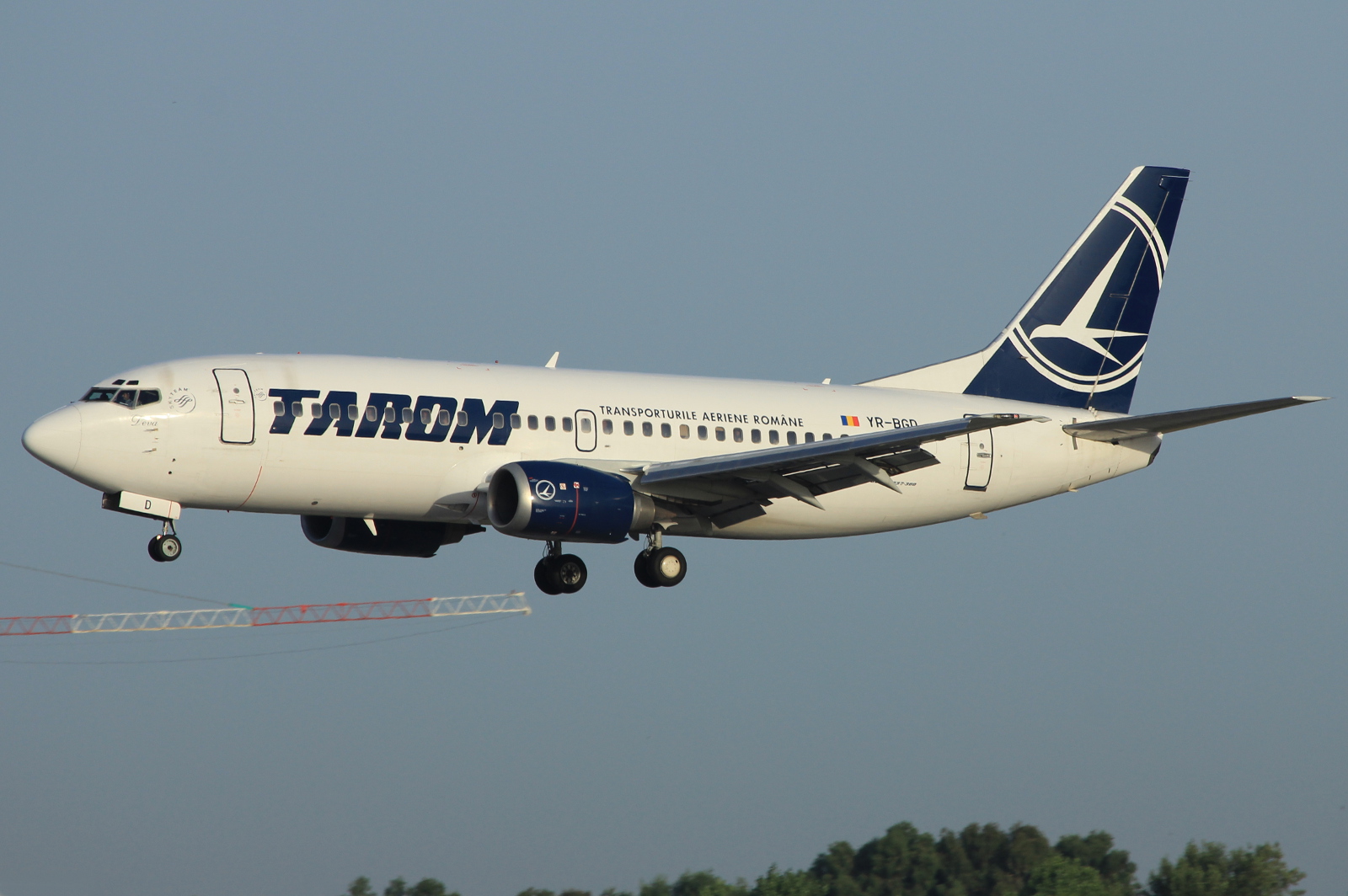 YR-BGD · Boeing 737-38J · (FCO / LIRF)