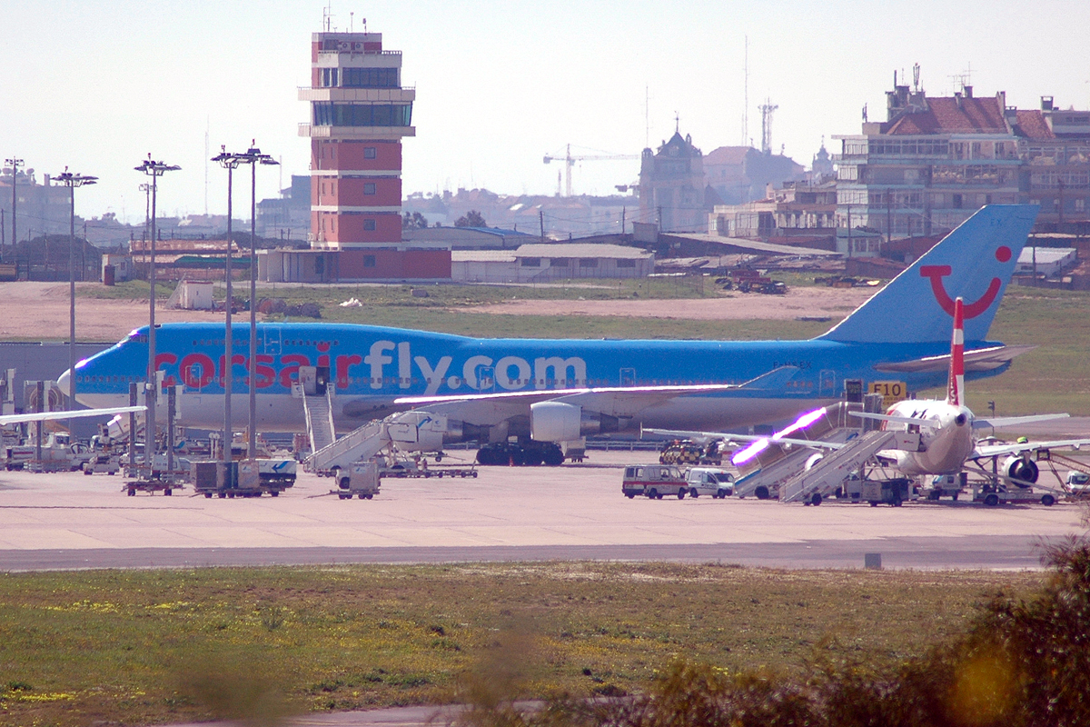 F-HSEX · Boeing 747-422 · (LIS / LPPT)