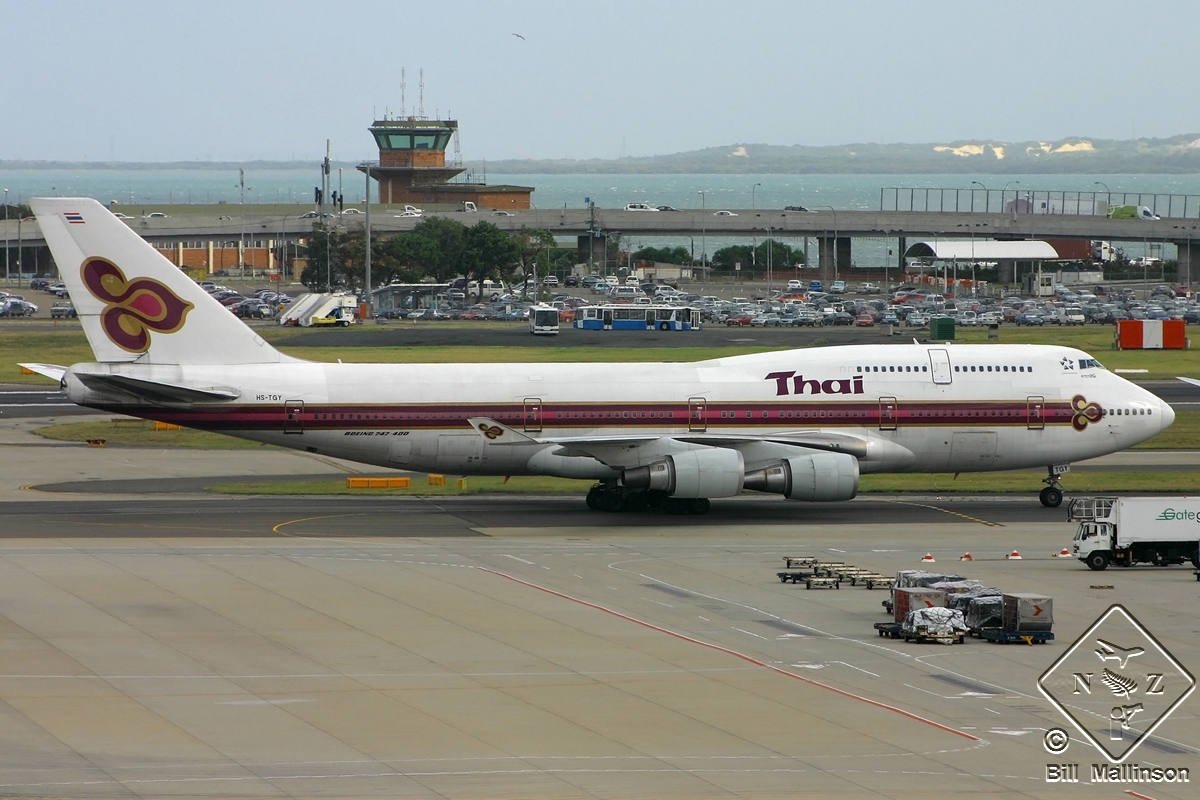 HS-TGT · Boeing 747-4D7 · (SYD / YSSY)
