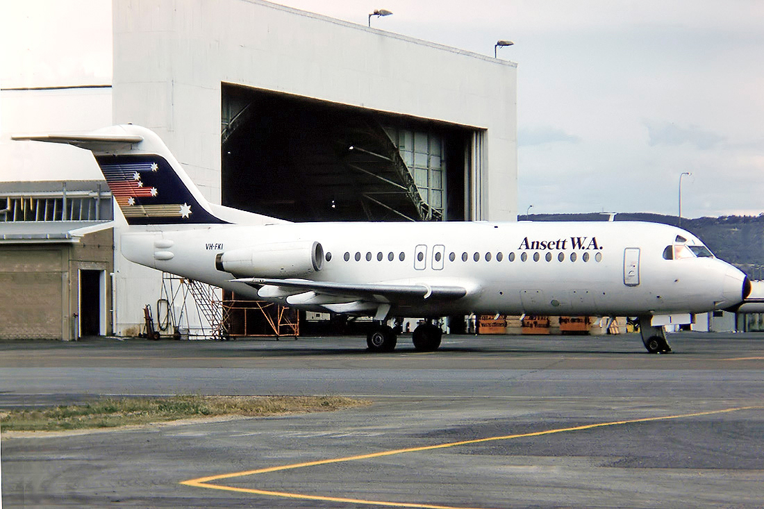 VH-FKI · Fokker F28-4000 Fellowship · (ADL / YPAD)