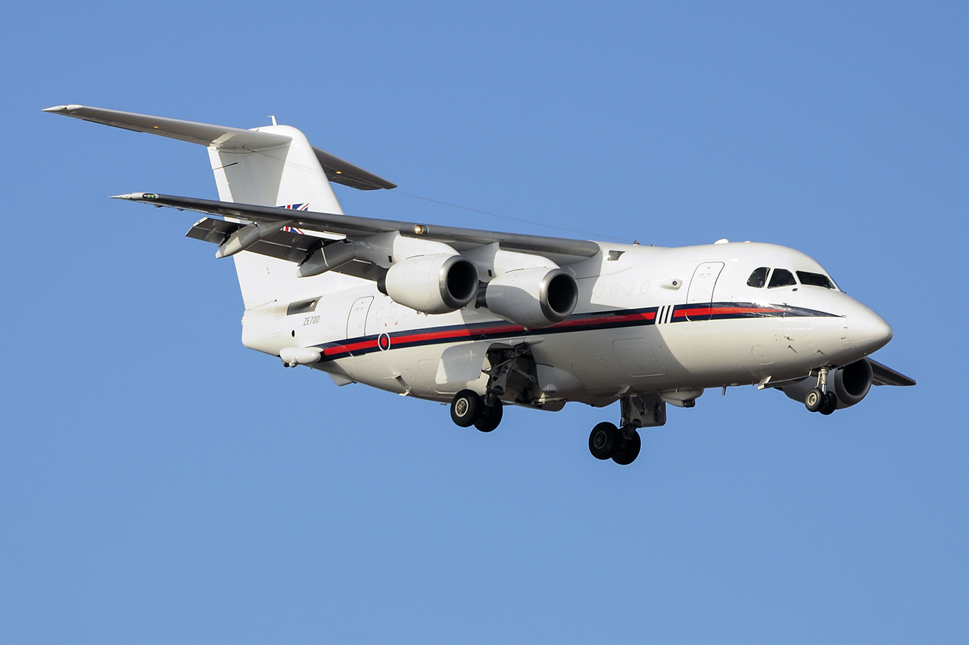 ZE700 · British Aerospace BAe-146 CC2 · (LPA / GCLP)