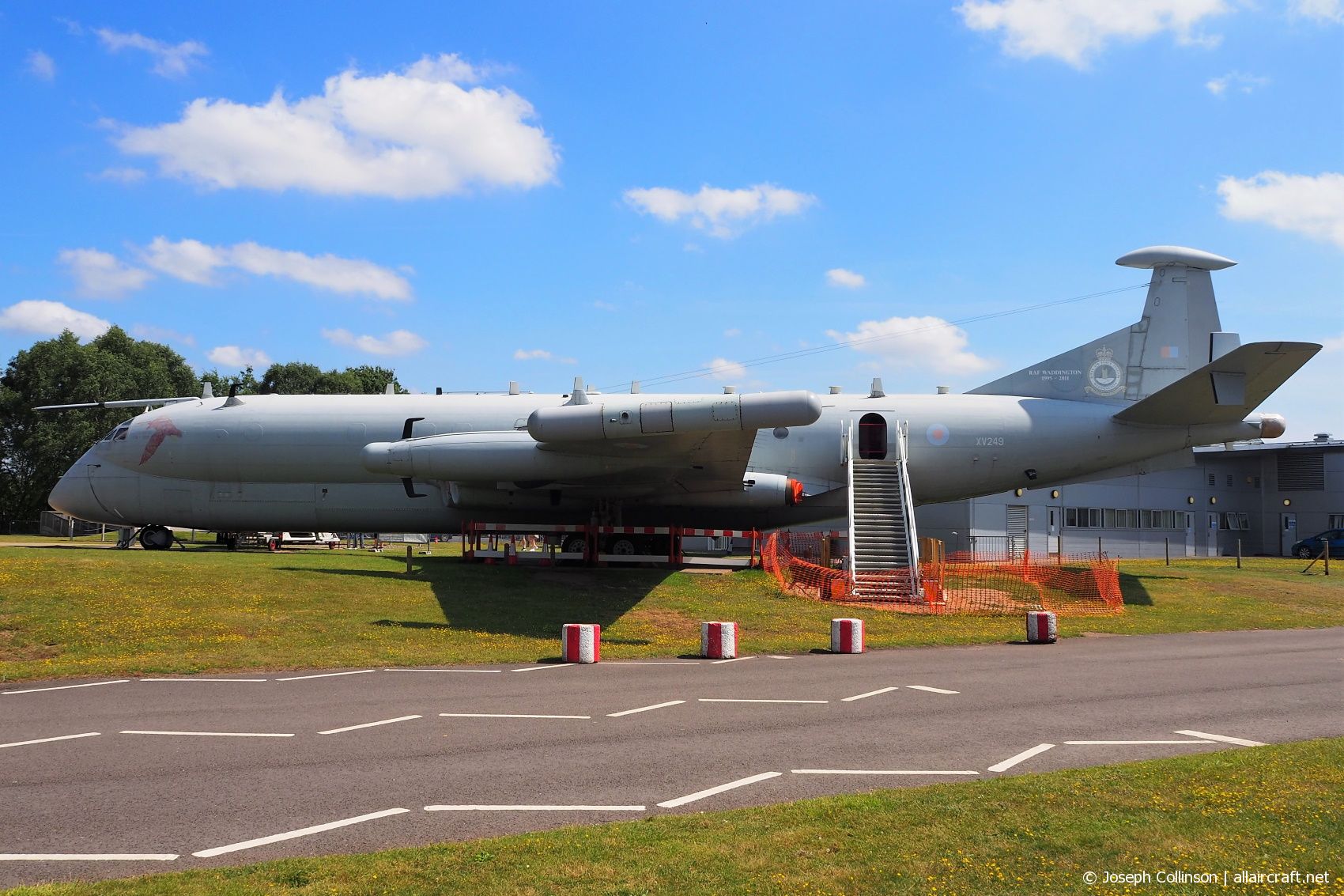 XV249 · Hawker Siddeley Nimrod MR1 · (EGWC)