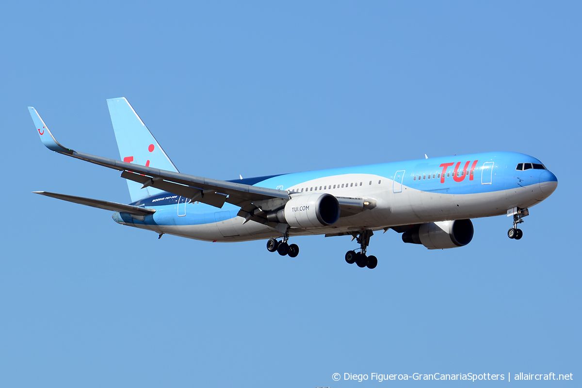 G-OBYF · Boeing 767-304(ER)(WL) · (LPA / GCLP)