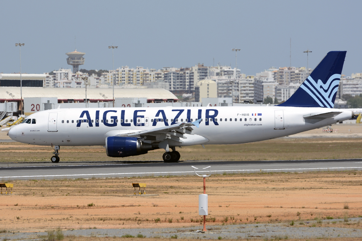 F-HBIB · Airbus A320-214 · (FAO / LPFR)