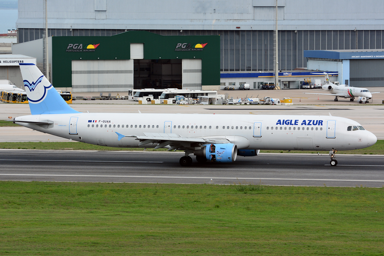 F-GUAA · Airbus A321-211 · (LIS / LPPT)