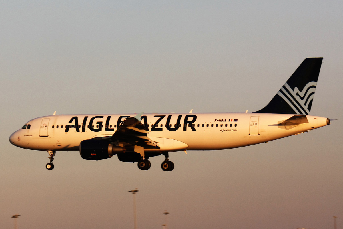 F-HBIS · Airbus A320-214 · (LIS / LPPT)