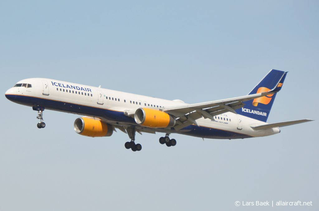 TF-FIK · Boeing 757-256(WL) · (CPH / EKCH)