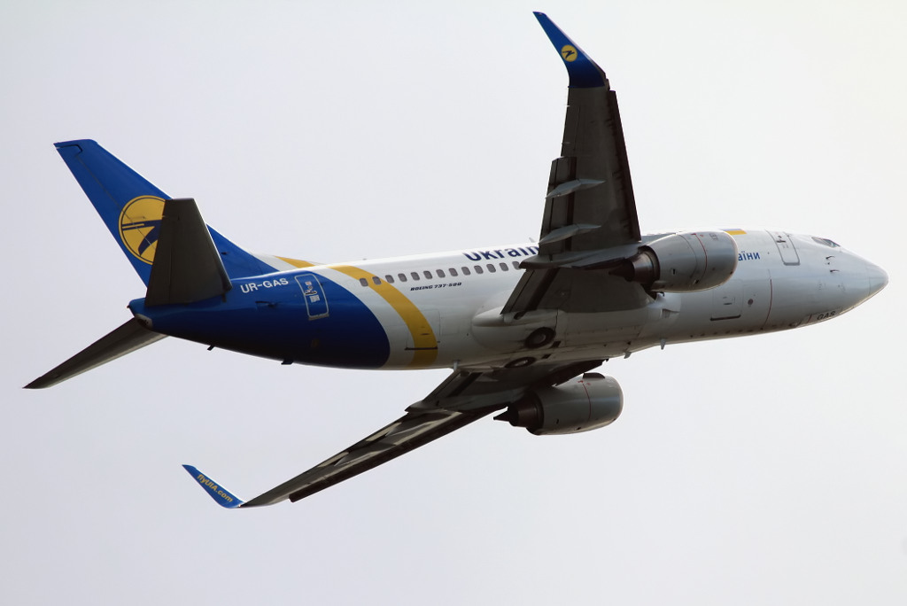 UR-GAS · Boeing 737-528(WL) · (FCO / LIRF)