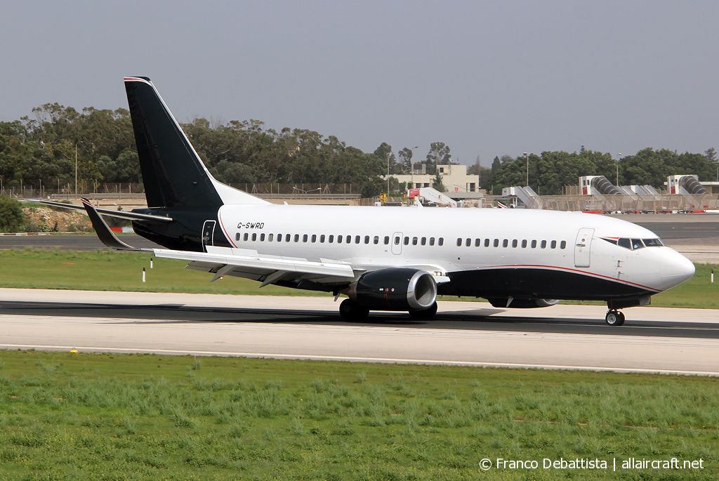 G-SWRD · Boeing 737-3L9(WL) · (MLA / LMML)