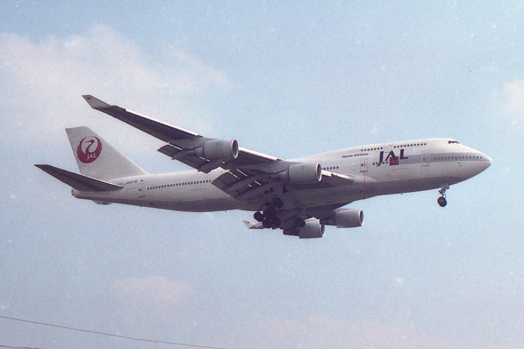 JA8078 · Boeing 747-446 · (LHR / EGLL)