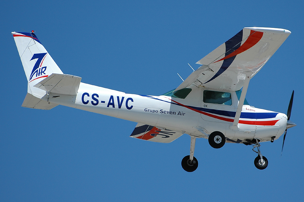 CS-AVC · Cessna 152 · (LPCS)
