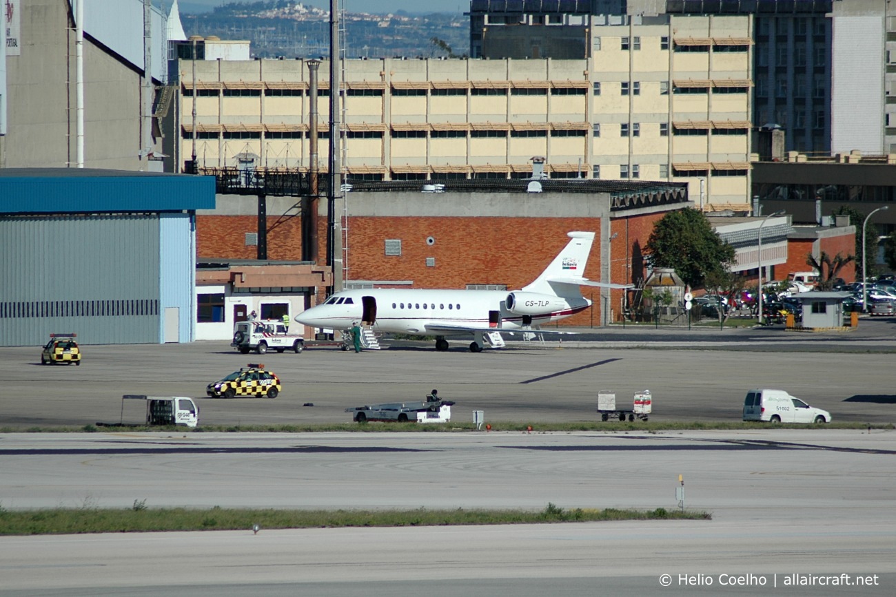 CS-TLP · Dassault Falcon 2000 EX · (LIS / LPPT)