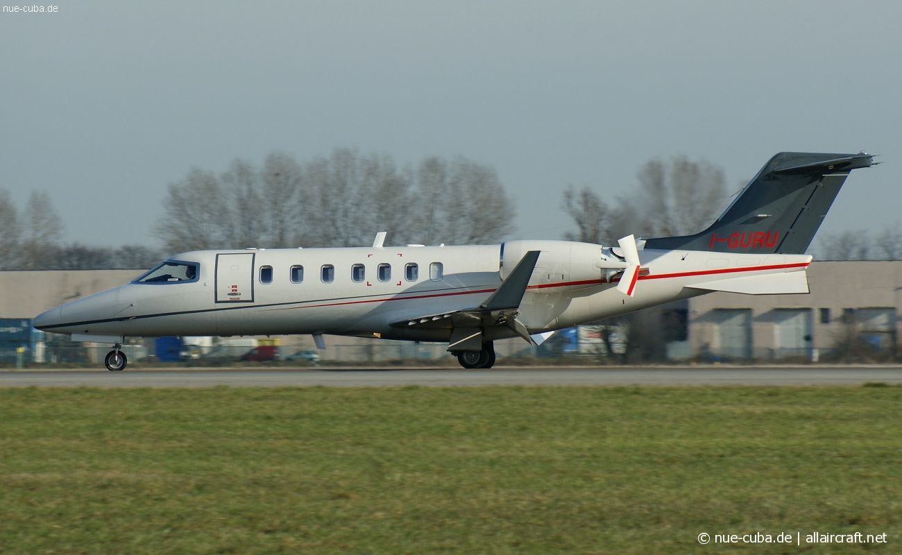 I-GURU · Gates Learjet 40 · (LIN / LIML)