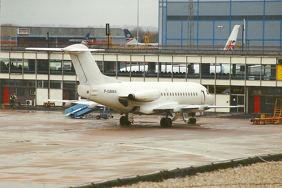 F-GBBX · Fokker F-28-1000 Fellowship · (MAN / EGCC)