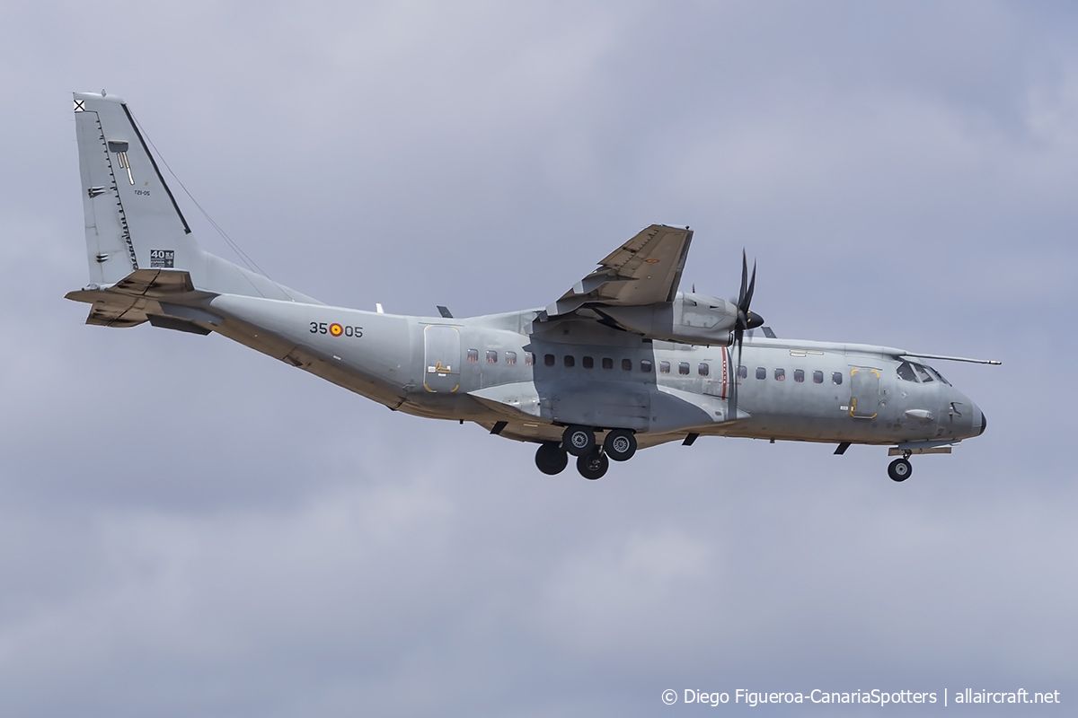 T.21-05 · CASA C-295M · (LPA / GCLP)