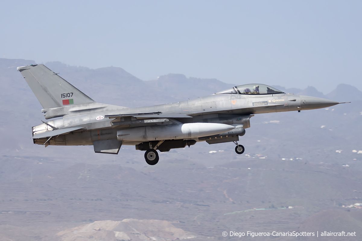 15107 · General Dynamics F-16AM · (LPA / GCLP)