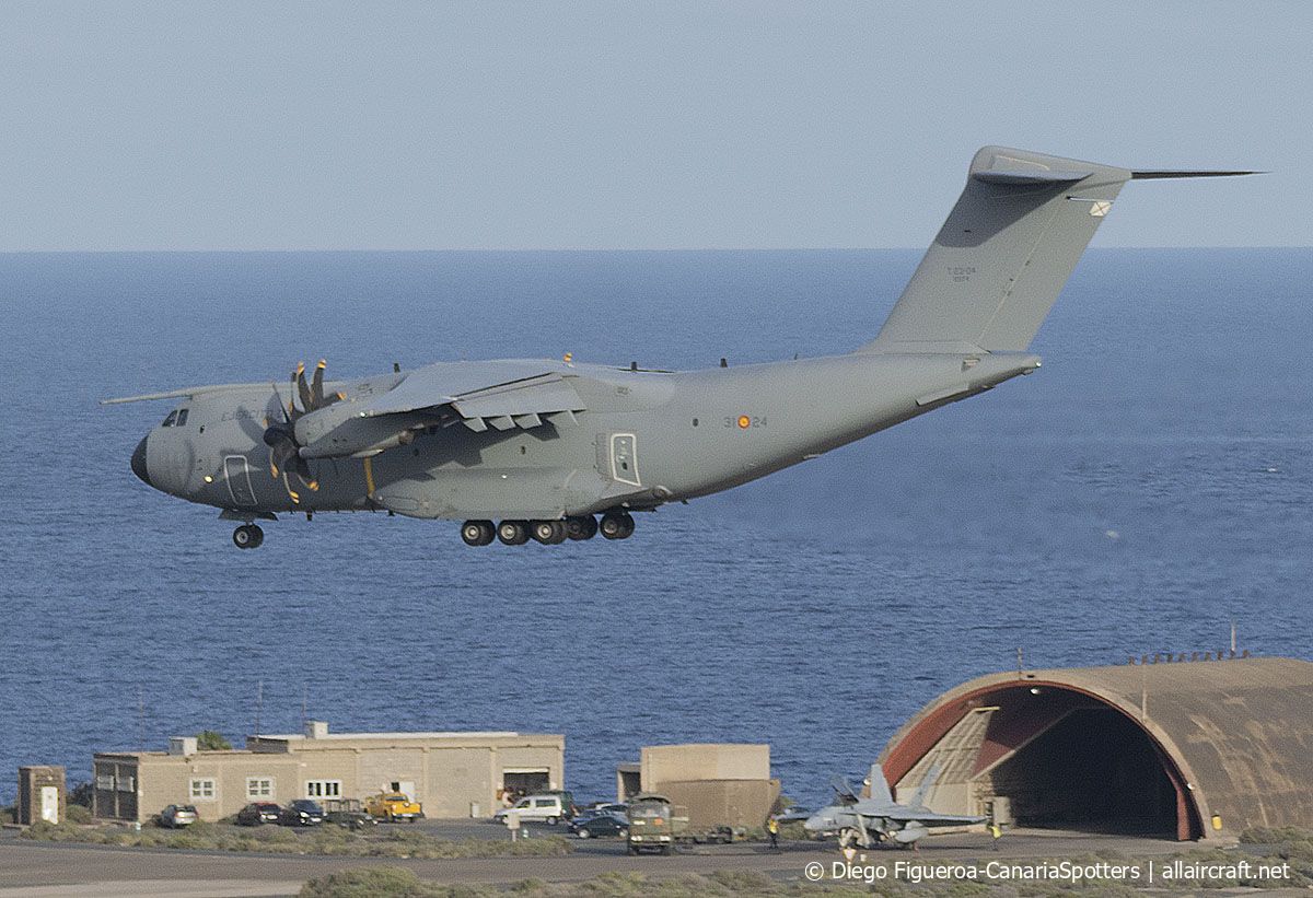 T.23-04 · Airbus A400M-180 · (LPA / GCLP)