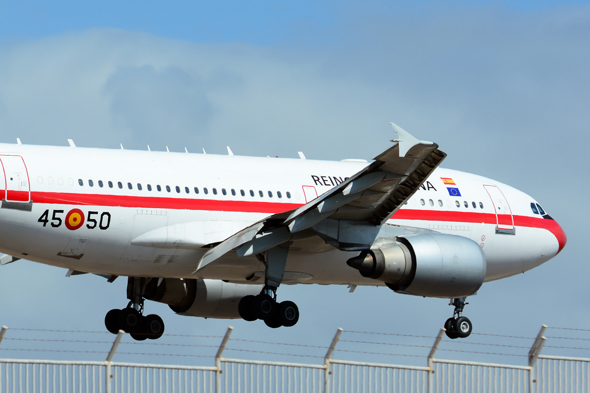 T.22-1 / 45-50 · Airbus A310-304 · (LPA / GCLP)
