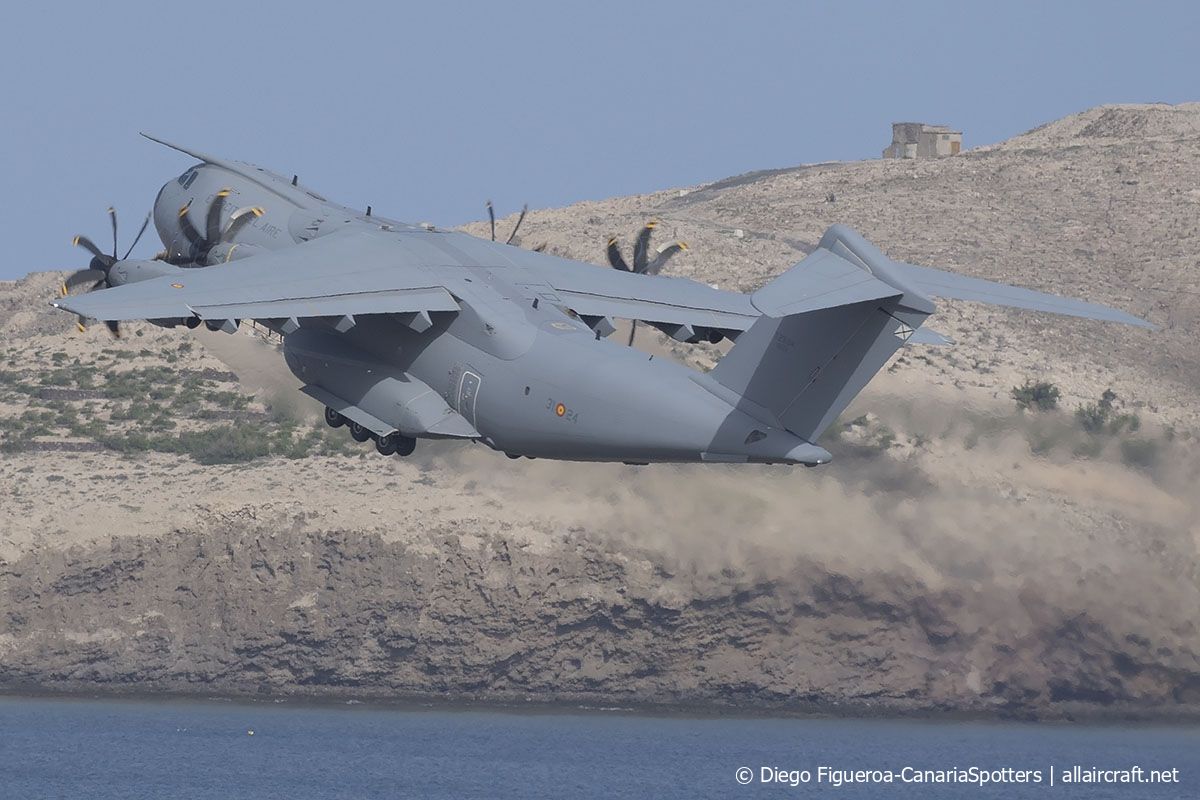 T.23-04 · Airbus A400M-180 · (LPA / GCLP)
