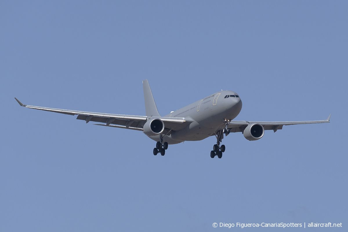 T.24-01 · Airbus A330-202 · (LPA / GCLP)