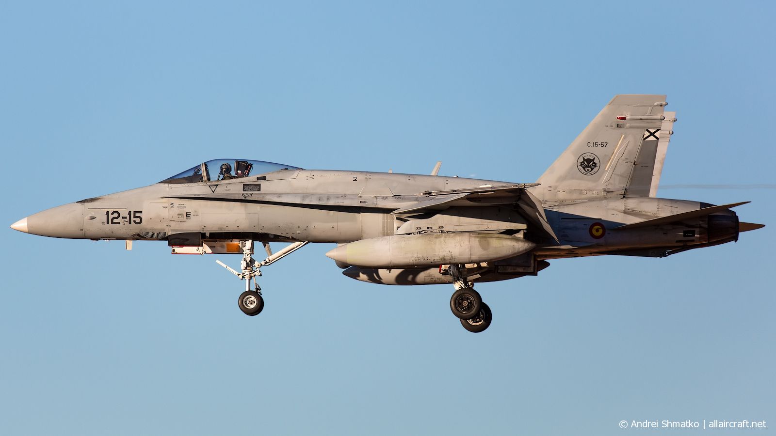 C.15-57 · McDonnell Douglas EF-18A Hornet · (ABC / LEAB)