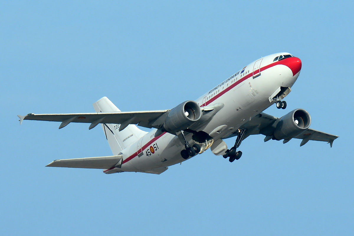 T.22-2 · Airbus A310-304 · (LPA / GCLP)