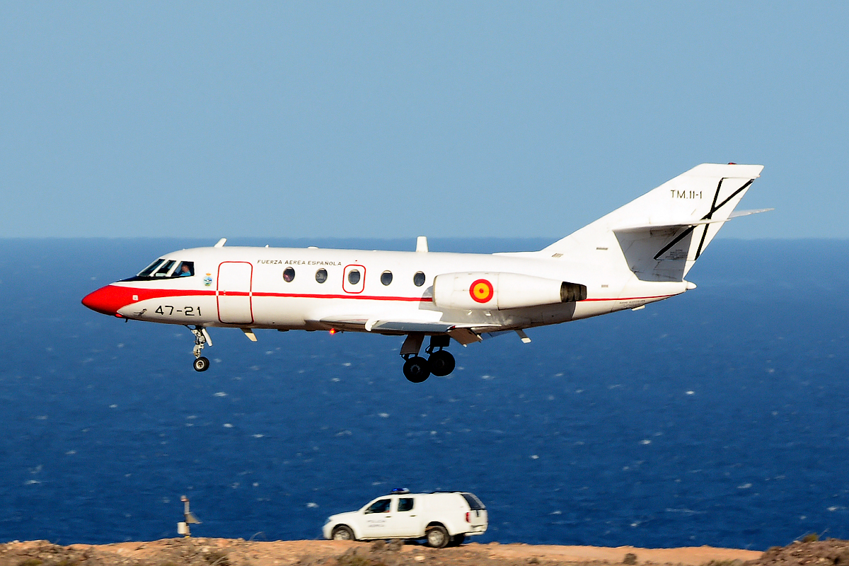 TM.11-1 · Dassault Falcon 20E · (LPA / GCLP)
