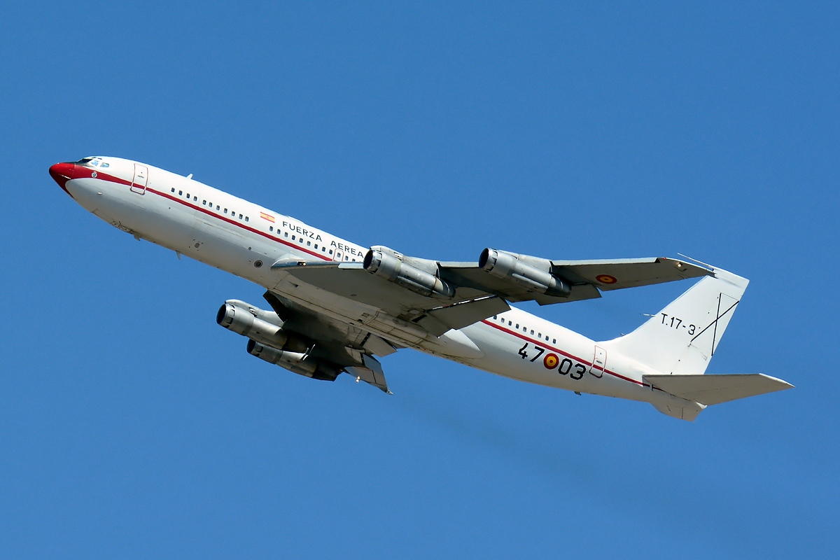 T.17-3 · Boeing 707-368C(KC) · (LPA / GCLP)