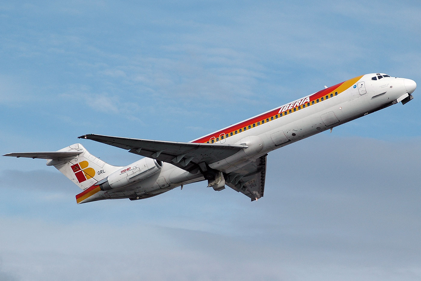 EC-GRL · McDonnell Douglas MD-87 · (LIS / LPPT)