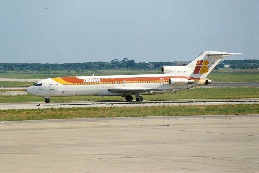 EC-CFB · Boeing 727-256/Adv · (BCN / LEBL)