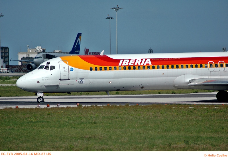 EC-EYB · McDonnell Douglas MD-87 · (LIS/  LPPT)