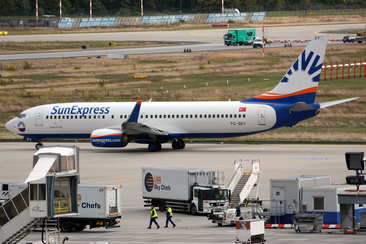 TC-SEY · Boeing 737-8HC(WL) · (FRA / EDDF)
