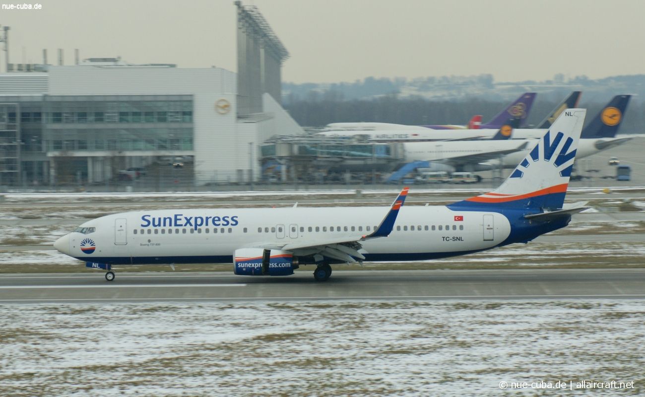 TC-SNL · Boeing 737-86N(WL) · (MUC / EDDM)