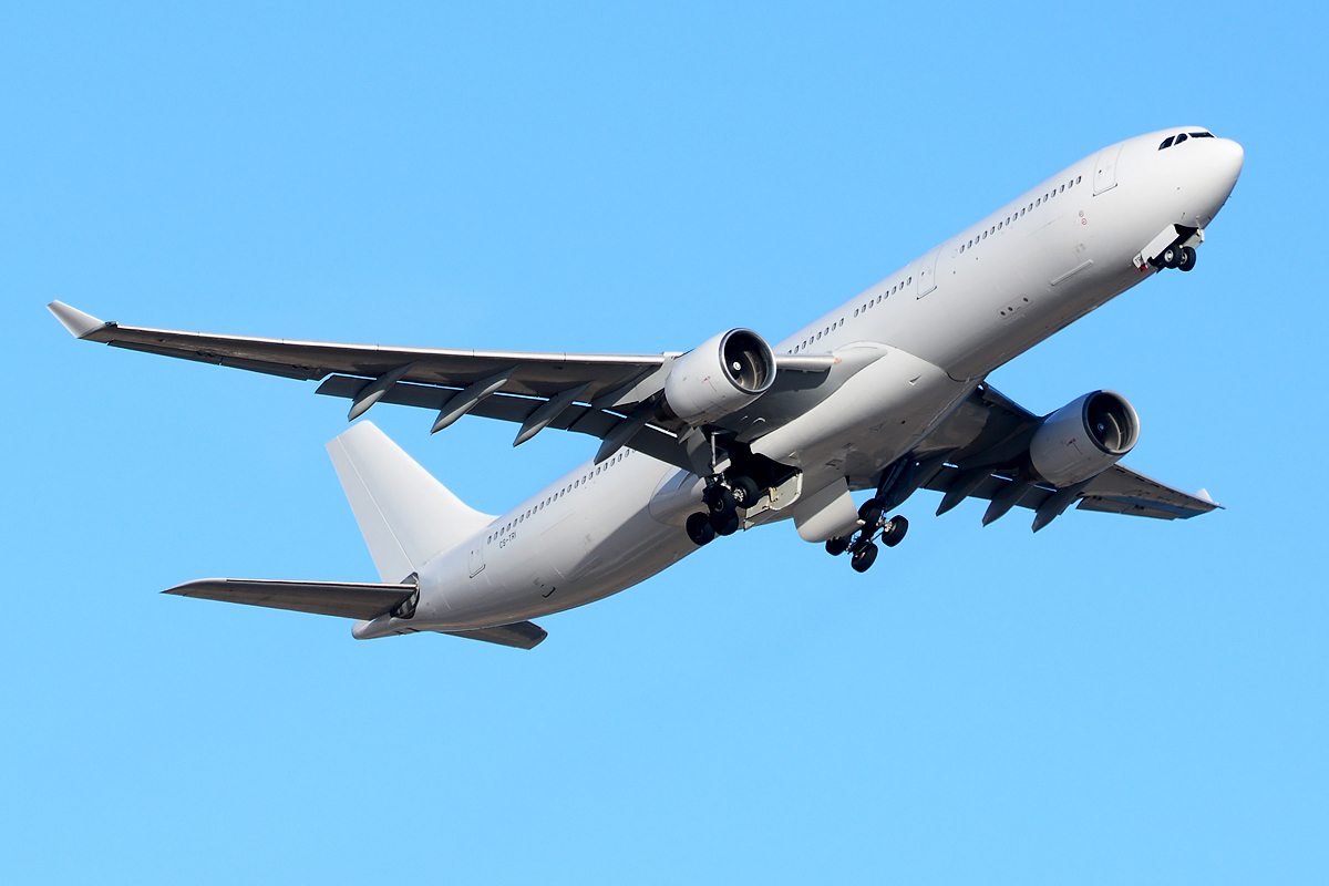 CS-TRI · Airbus A330-322 · (LPA / GCLP)
