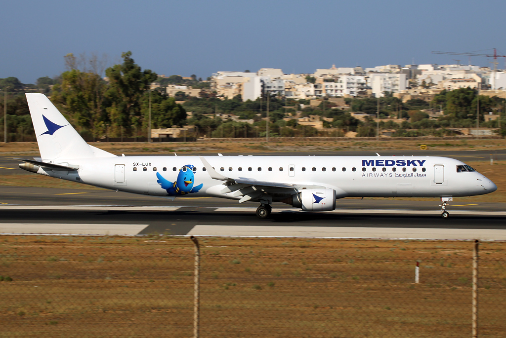 SX-LUX · Embraer ERJ-195LR · MLA / LMML