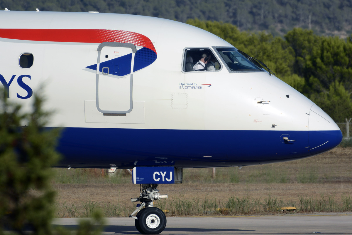 G-LCYJ · Embraer 190-100SR · (IBZ / LEIB)