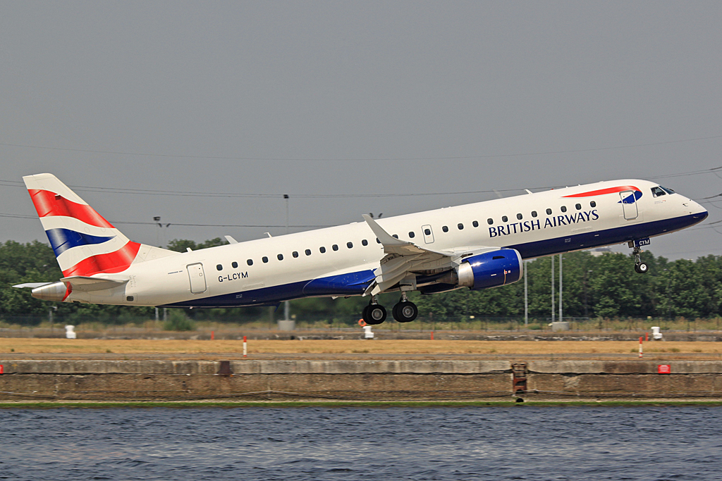 G-LCYM · Embraer 190-100SR · (LCY / EGLC)