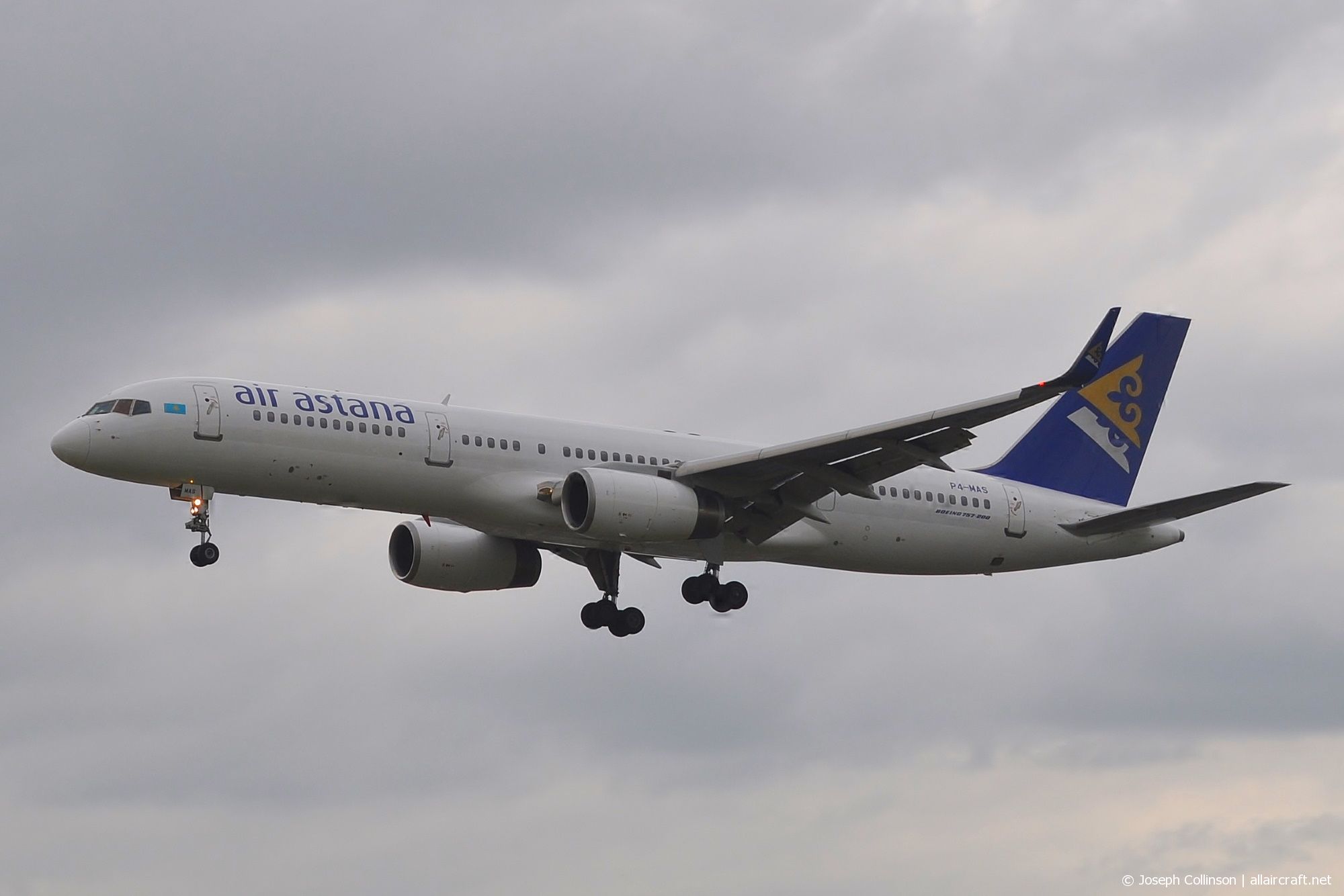 P4-MAS · Boeing 757-28A(WL) · (LHR / EGLL)